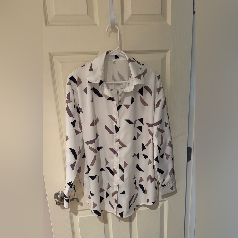 SHEIN Abstract Patterned White Blouse in Black, Taupe, and Purple